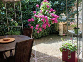 Maison de charme à Brantôme, animaux admis, parking inclus - FR-1-616-461